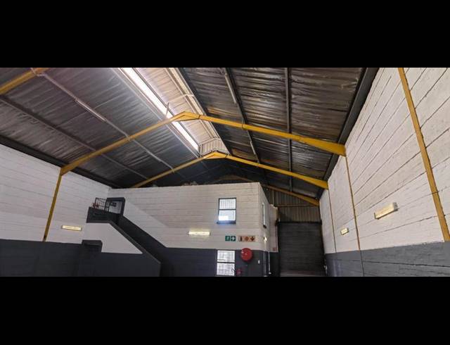 INDUSTRIAL PROPERTY TO RENT IN SILVERTONDALE